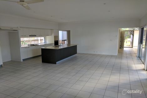 Property photo of 19 Margaret Crescent Wakerley QLD 4154
