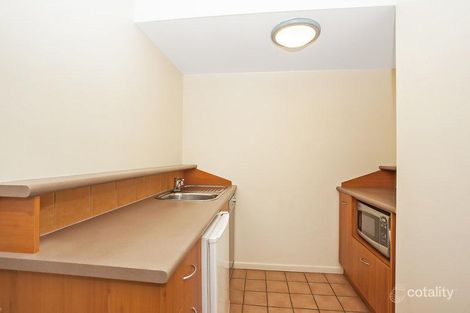 Property photo of 7/132-138 Ferny Avenue Surfers Paradise QLD 4217