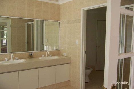 Property photo of 54 Kangaroo Loop Birchmont WA 6214