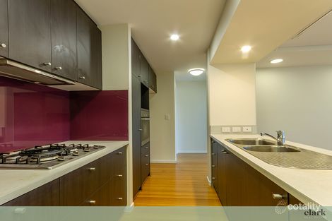 Property photo of 10/34-36 Clarence Street South Brisbane QLD 4101