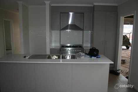Property photo of 17 Arjun Avenue Harkness VIC 3337
