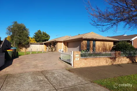 Property photo of 9 Thames Boulevard Werribee VIC 3030