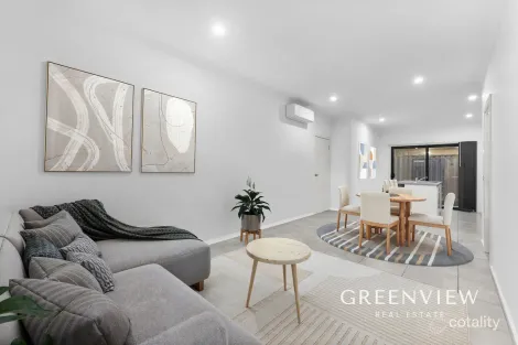 Property photo of 26 Cassius Circuit Cranbourne North VIC 3977