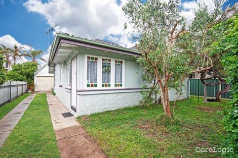 294 Fullerton St, Stockton, NSW 2295