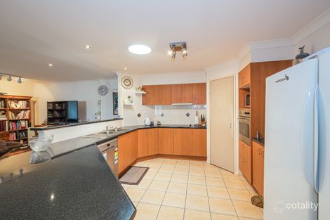 Property photo of 6 Tallow Court Sandstone Point QLD 4511