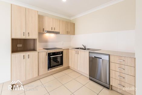 2/57b Bluegum Dr, Marsden, QLD 4132