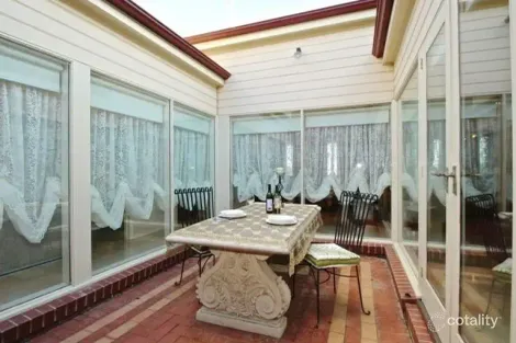 Property photo of 160 Cuthberts Road Alfredton VIC 3350