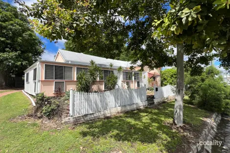 8 Hodgkinson St, Charters Towers City, QLD 4820