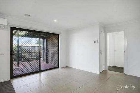 Property photo of 23 Quinella Way Pakenham VIC 3810