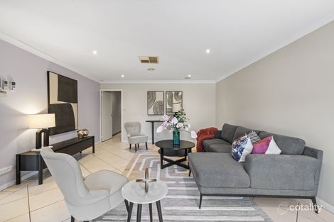Property photo of 9 Hammill Close Calwell ACT 2905