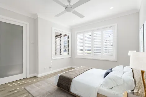 Property photo of 16 Sloop Avenue Shell Cove NSW 2529