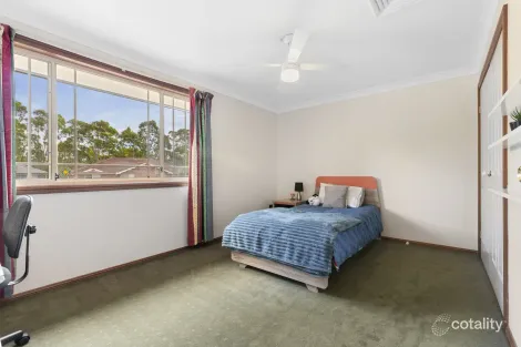 Property photo of 12 Baron Close Kings Langley NSW 2147