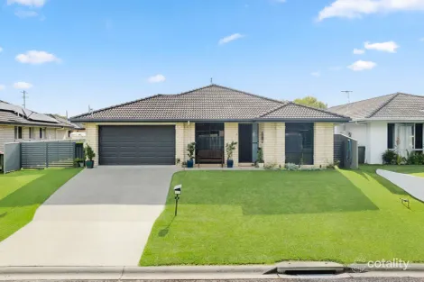 Property photo of 3 Kiah Place Grafton NSW 2460