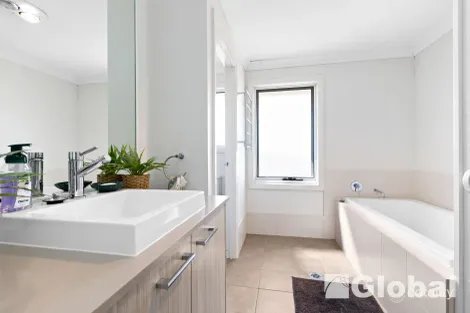 Property photo of 19 Pegasus Road Cameron Park NSW 2285