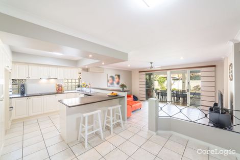 Property photo of 5 Parkwater Point Helensvale QLD 4212