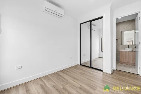 Property photo of 33 Castello Drive Deanside VIC 3336