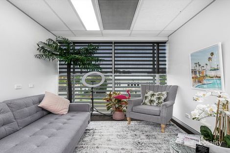 3/8 Mowbray Tce, East Brisbane, QLD 4169