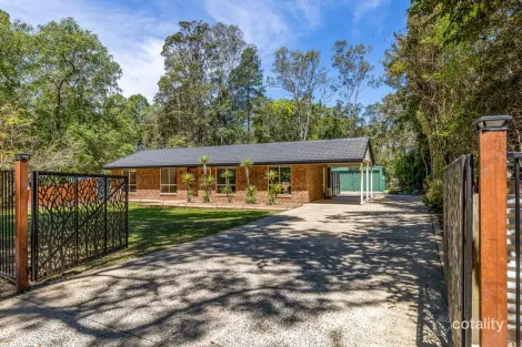 Property photo of 3 Leafy Lane Mooloolah Valley QLD 4553