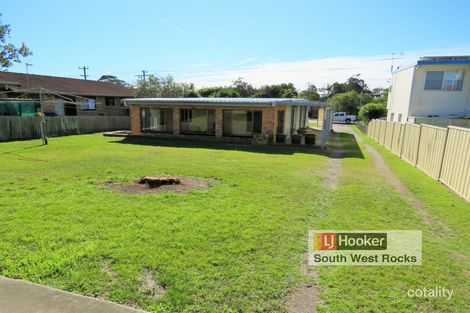 Property photo of 23 Phillip Drive South West Rocks NSW 2431