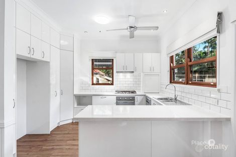 Property photo of 185 Mountjoy Terrace Manly QLD 4179
