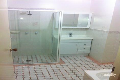 Property photo of 30 Sid Barnes Crescent Gordon ACT 2906