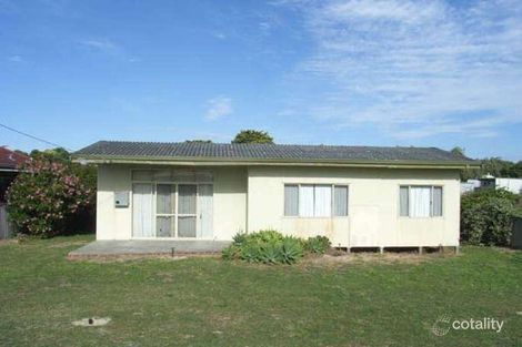 8 Fourth Ave, Shoalwater, WA 6169