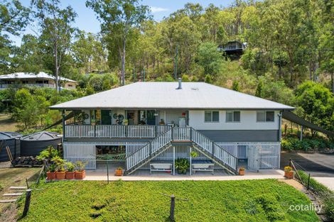 137 Outlook Dr, Esk, QLD 4312