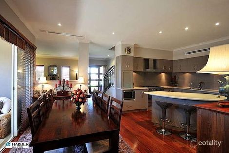 Property photo of 8 Travers Way Aveley WA 6069