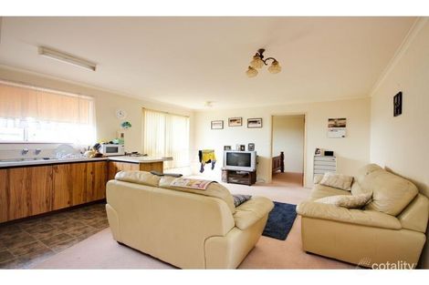Property photo of 2/29 Valley Road Devonport TAS 7310