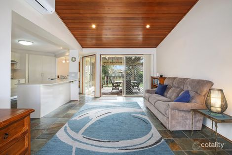 Property photo of 7 Graham Place Kariong NSW 2250