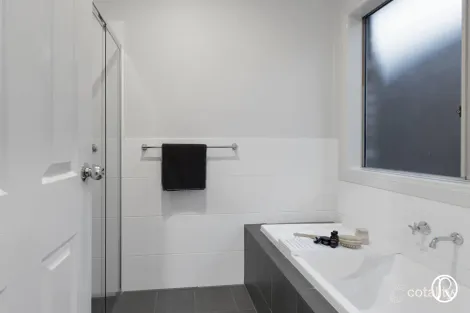 Property photo of 55A Wandana Avenue Gilles Plains SA 5086