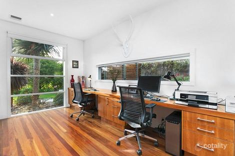 Property photo of 12 Myross Avenue Ascot Vale VIC 3032