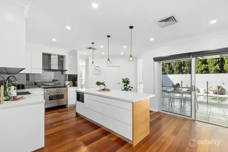 Property photo of 10 Marlborough Close Terrigal NSW 2260