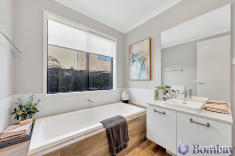 Property photo of 84 De Rossi Boulevard Wollert VIC 3750