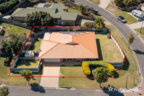 Property photo of 2 Fiddle Court Arana Hills QLD 4054