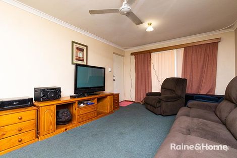 Property photo of 10/5 Fourth Road Armadale WA 6112