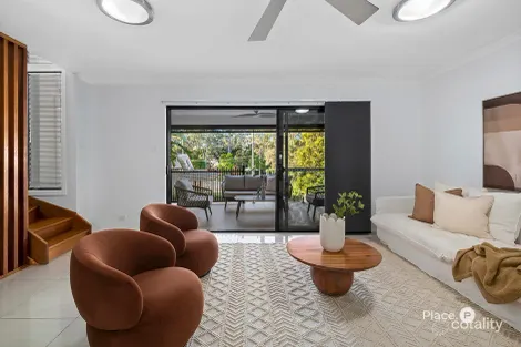 2/88-90 York St, Coorparoo, QLD 4151