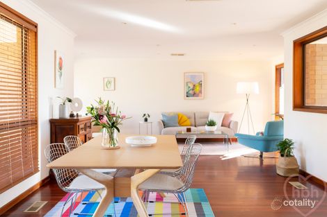 Property photo of 34 Kinleyside Crescent Weetangera ACT 2614