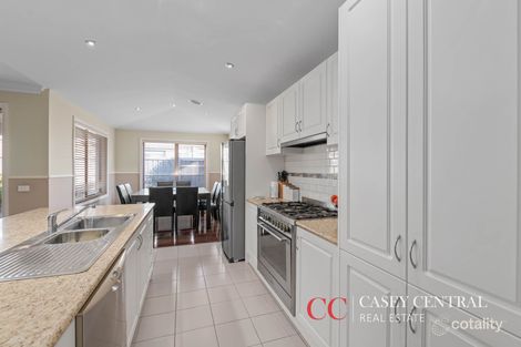 Property photo of 18 Yorkshire Drive Cranbourne North VIC 3977