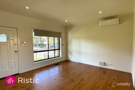 Property photo of 7 Lavender Court Mill Park VIC 3082