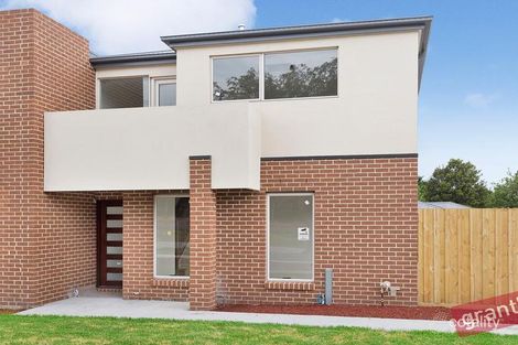 2/72 Huon Park Rd, Cranbourne North, VIC 3977