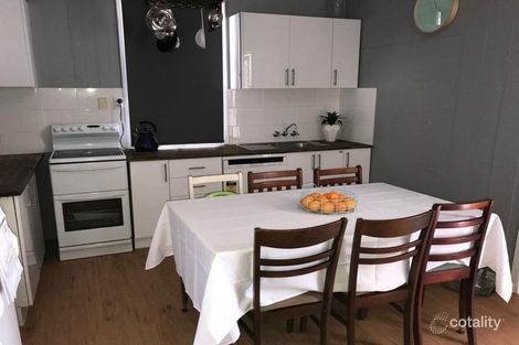 Property photo of 51 Bird Street Bundamba QLD 4304