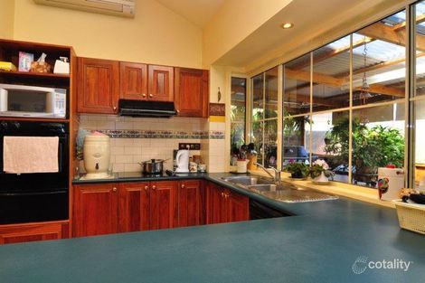 Property photo of 2 Wattle Court Balnarring VIC 3926