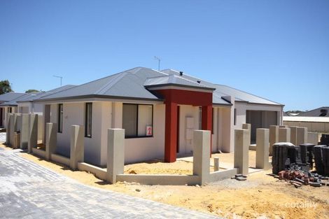 1/27 Riverina Pde, Lake Coogee, WA 6166