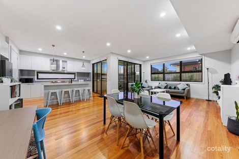 Property photo of 16 Bisque Way Officer VIC 3809