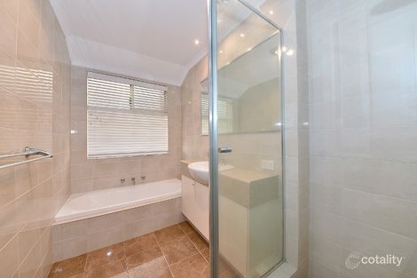 Property photo of 148 Golf Links Drive Carramar WA 6031