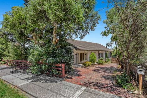 Property photo of 31 Lavidge Road Ashwood VIC 3147