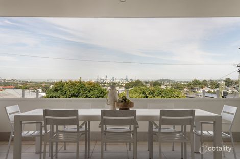 Property photo of 305 Rode Road Wavell Heights QLD 4012