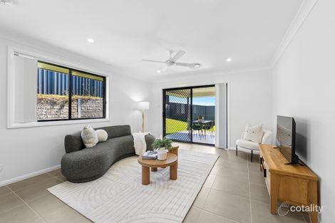 Property photo of 37 Footwall Road Gillieston Heights NSW 2321