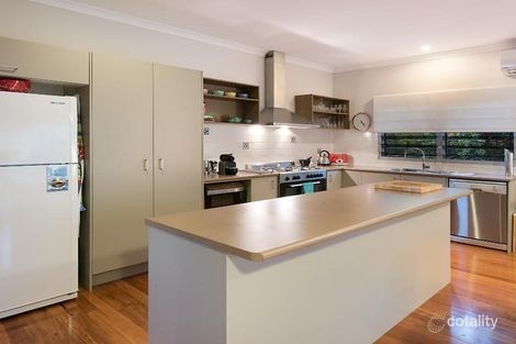 Property photo of 34 Ridge Court Mooloolah Valley QLD 4553